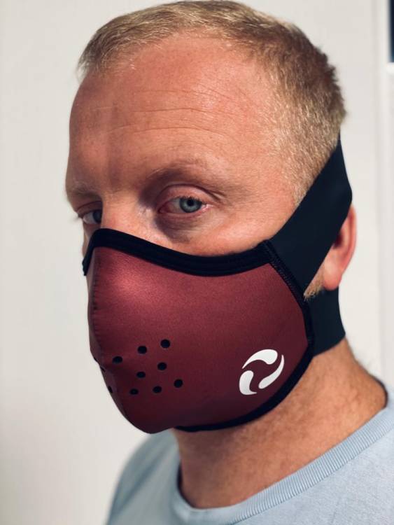 Neoprene reusable mask with carbon filter (head straps)